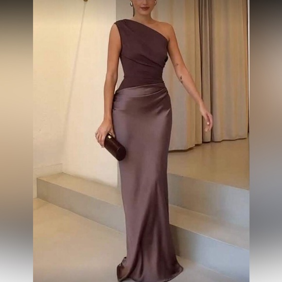 Luxe brown one shoulder party formal evening gown dress